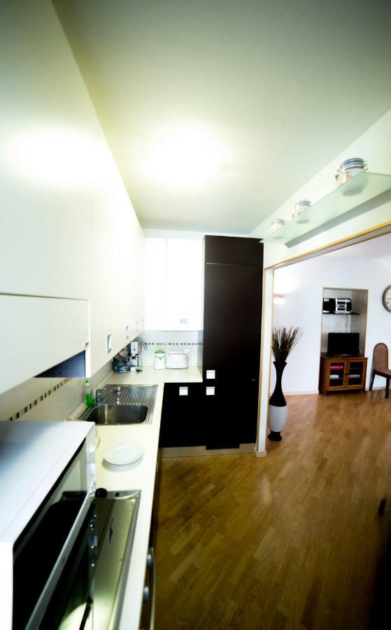 B&B Terrazza Baires - In The Heart Of Милано Екстериор снимка